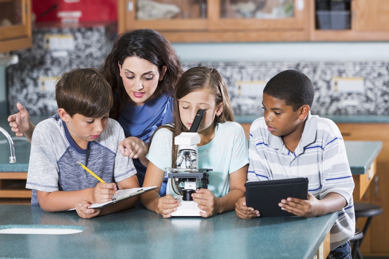 Teacher works with students in science lab||STEM Champions Dec 2017|Colorado STEM Champions Members|Colorado STEM supporters|WFCO STEM Coalition graphic|WFCO STEM Coalition graphic